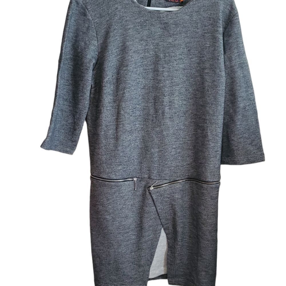 ISLE DRESS SIZE LARGE GREY